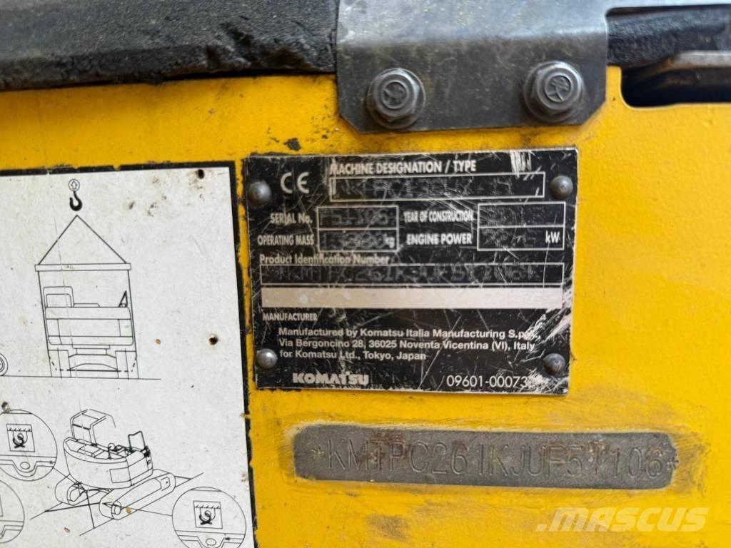 Komatsu PC 138 US-11 Pelle sur chenilles