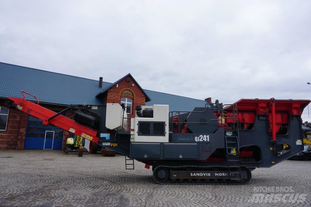 Sandvik QJ 241 Concasseur mobile