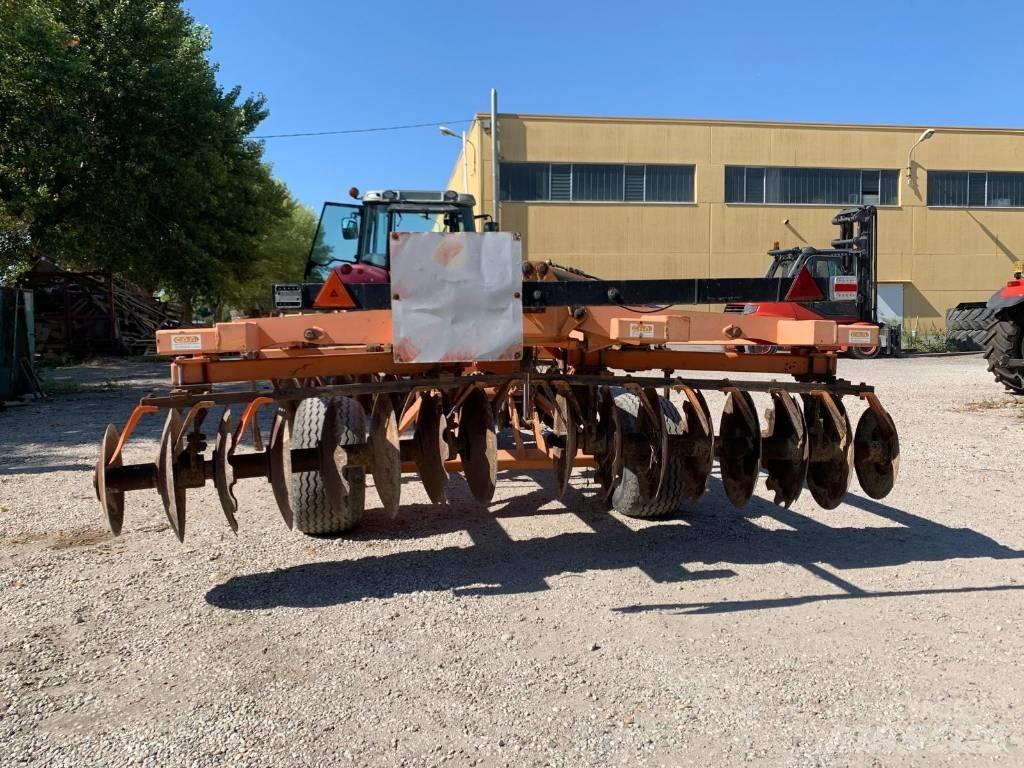  CMA MULTICOMBY Déchaumeur, cultivateur
