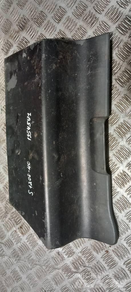 Scania 94 D.   1354594 Cabines