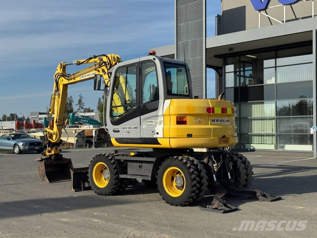 New Holland MH 2.6 Pelle sur pneus
