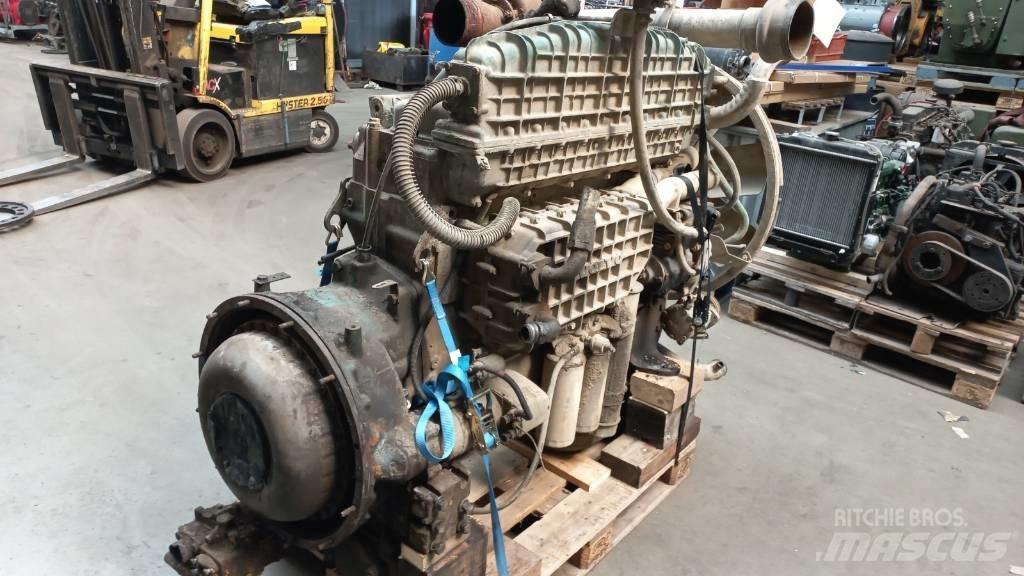 Volvo TD122KE Moteur