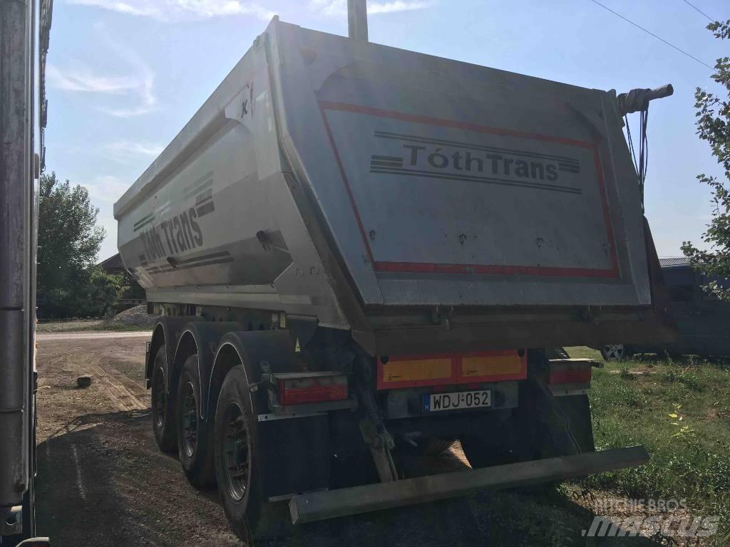 Kässbohrer egyéb Remorque benne