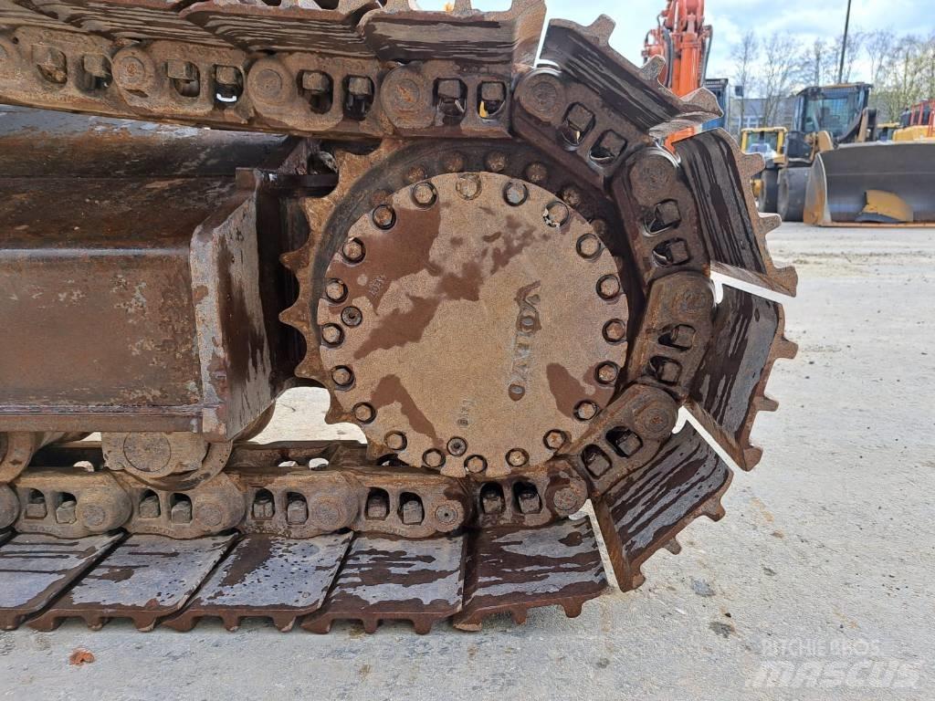 Volvo EC250ENL Pelle sur chenilles