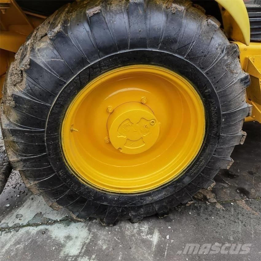JCB 4CX Tractopelle