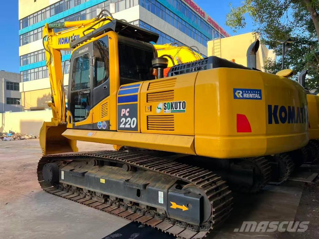 Komatsu PC 220-8 Mini pelle < 7t