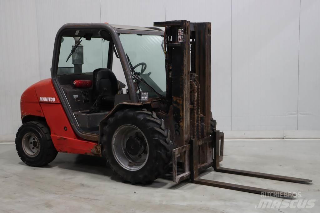 Manitou MH25-4T Chariots diesel