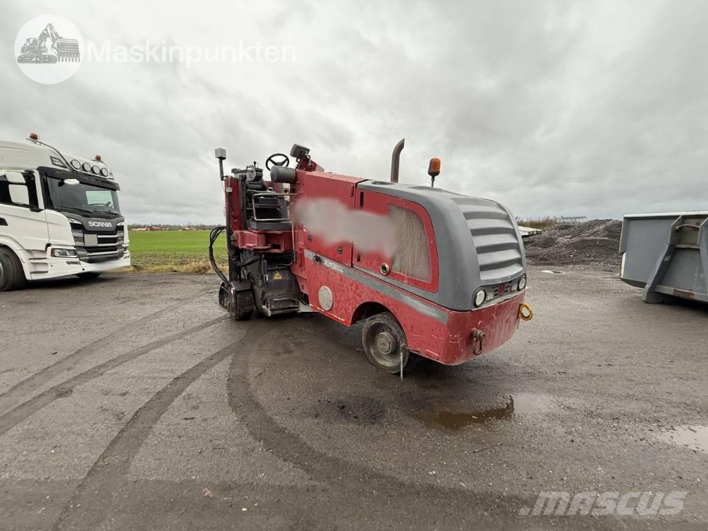 Wirtgen W 100 Fraiseuse à froid