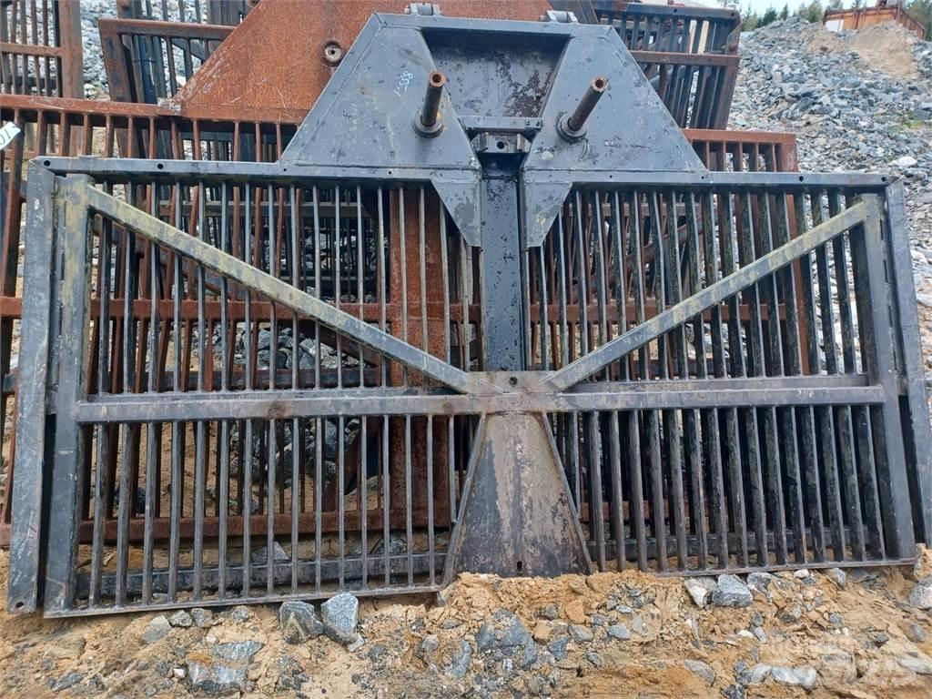Komatsu 855.1 Autres accessoires pour matériel forestier