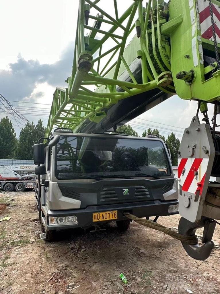 Zoomlion ZTC700 Grues tout terrain