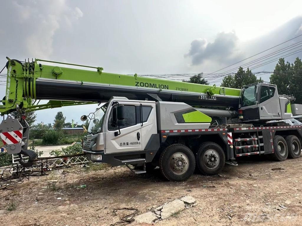 Zoomlion ZTC700 Grues tout terrain