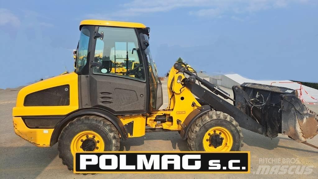 JCB 406 Chargeuse sur pneus