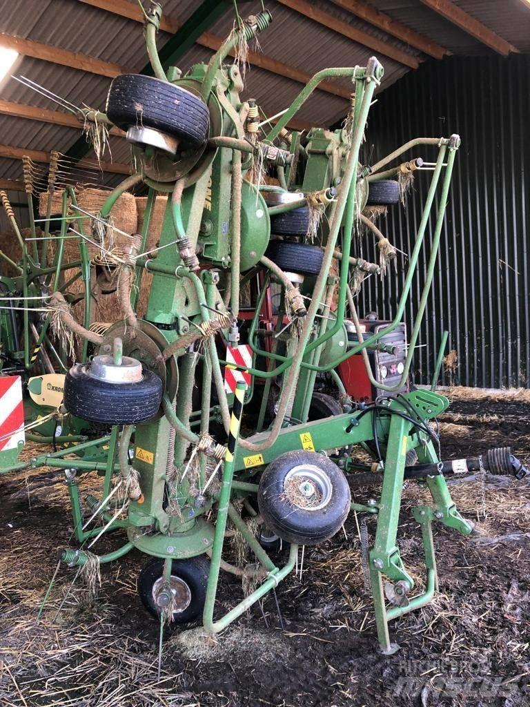 Krone 8.82/8 Tedder Rateau faneur