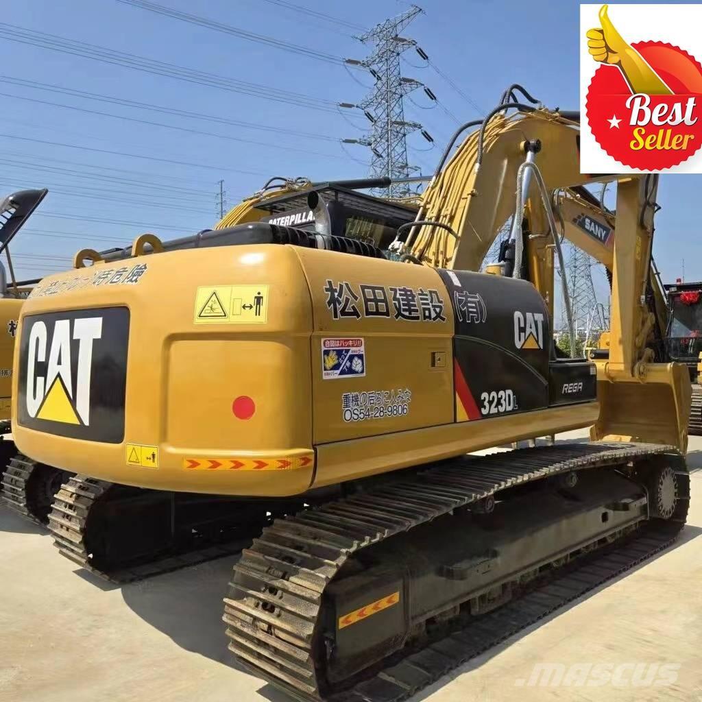 CAT 323 D L Pelle sur chenilles