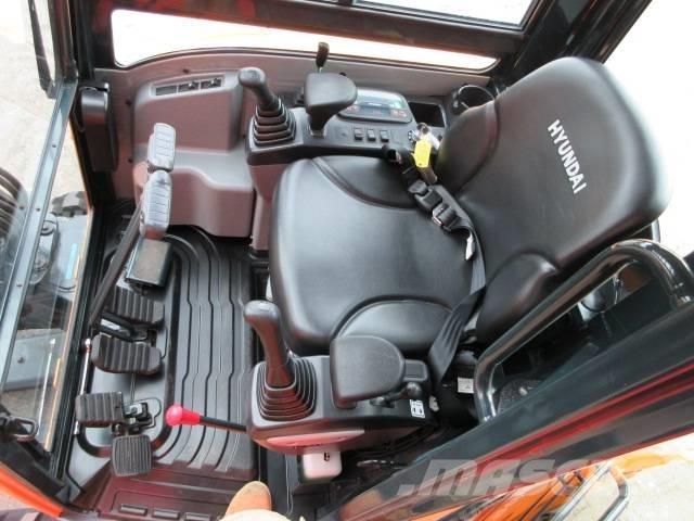 Hyundai R25Z-9 AK Mini pelle < 7t