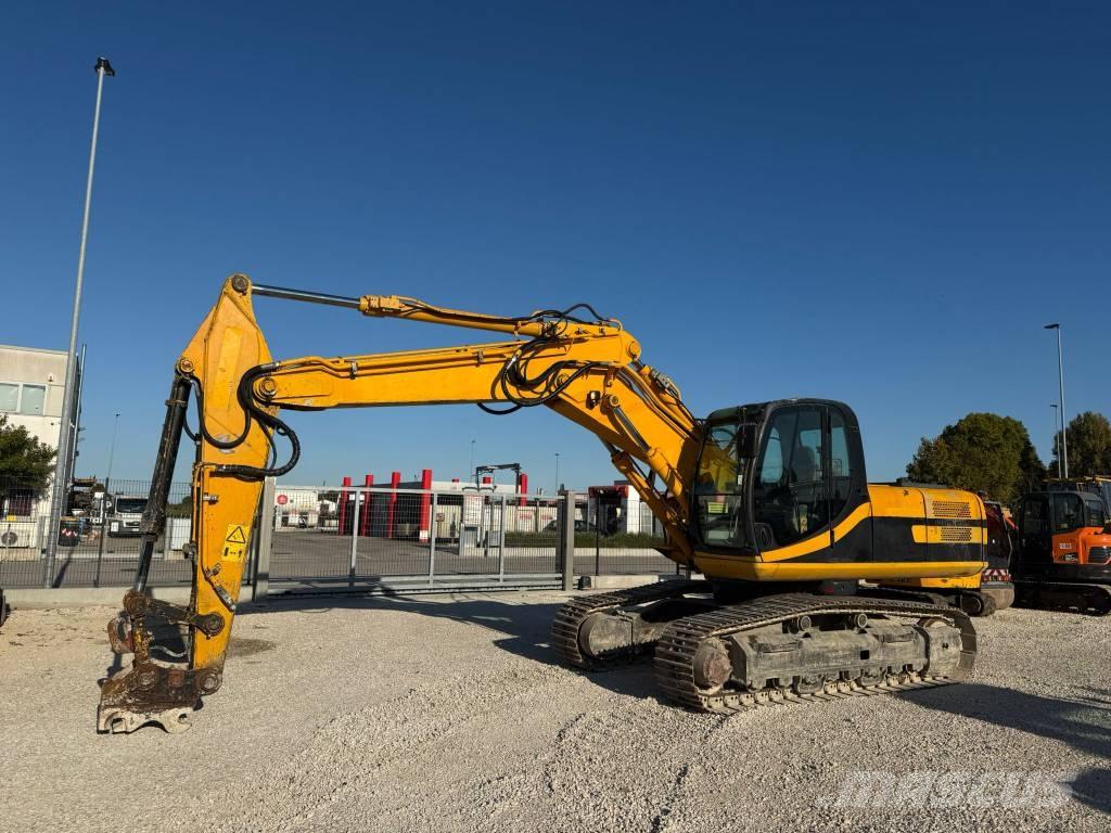 JCB JS 235 Pelle sur chenilles