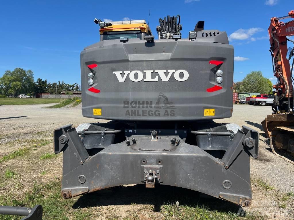 Volvo EWR 150 E Pelle sur pneus
