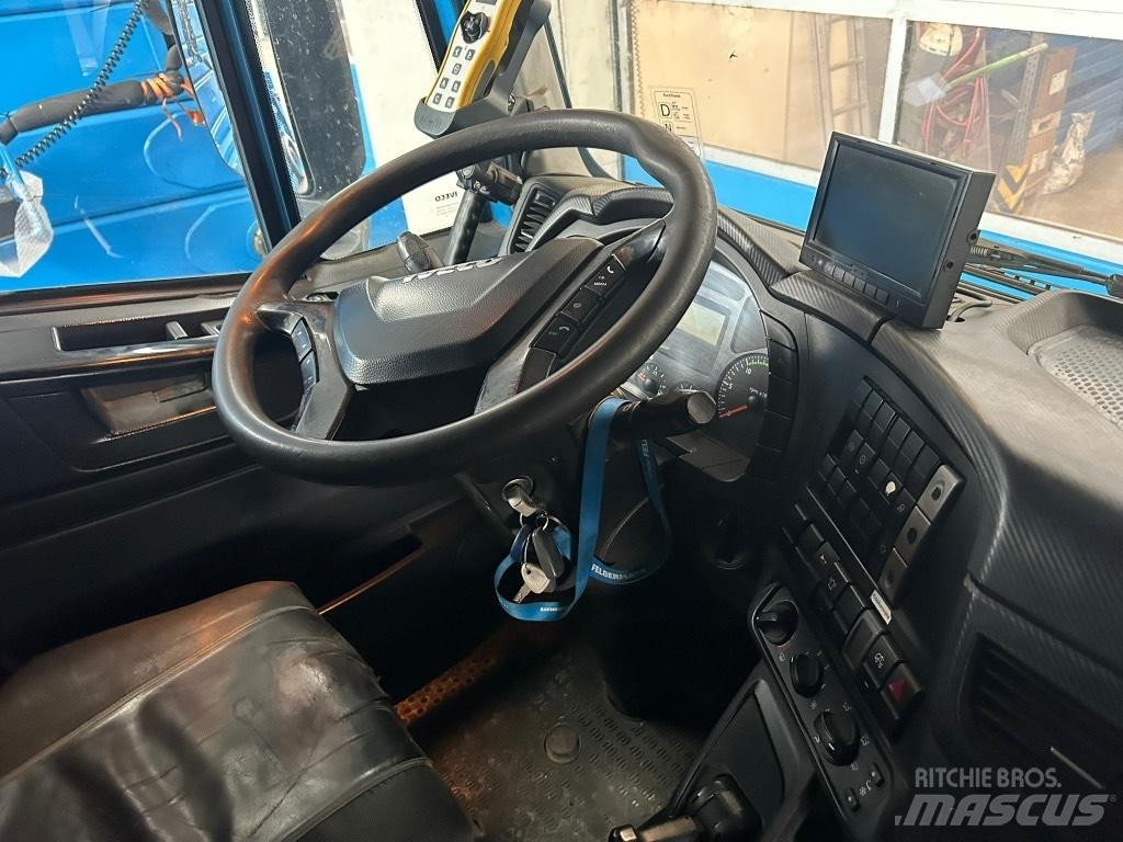 Iveco Trakker 450 Camion multibenne