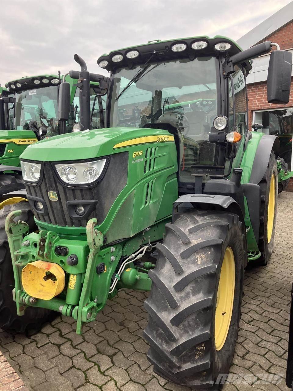 John Deere 6110R Tracteur
