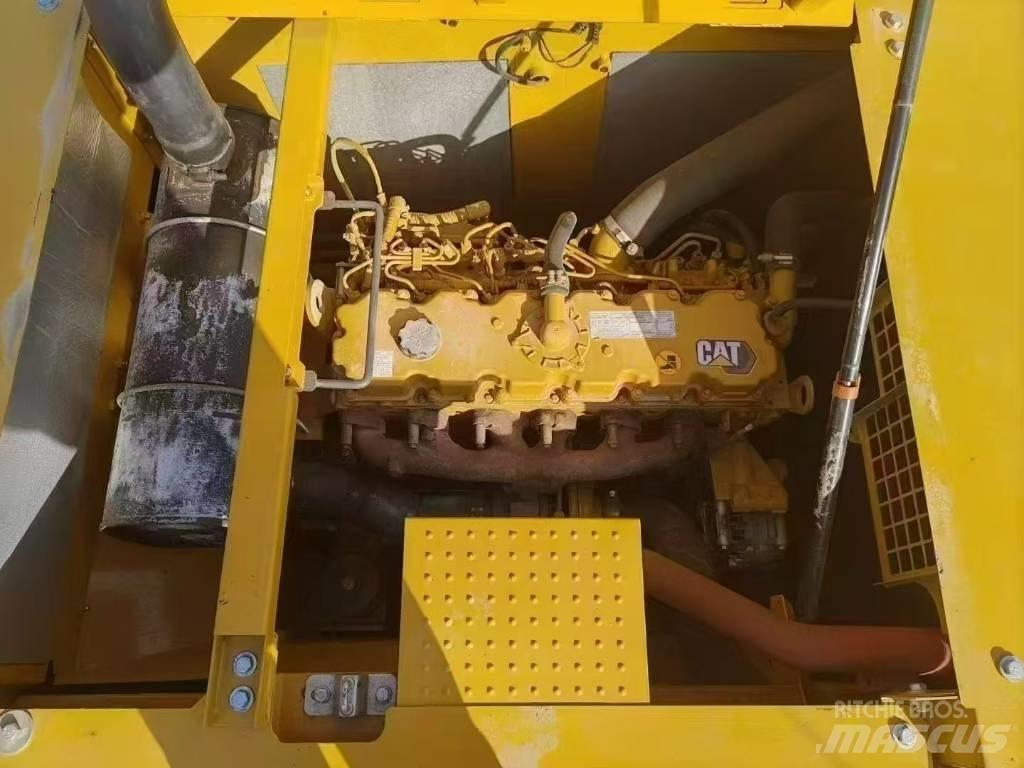 CAT 336 GC Pelle sur chenilles