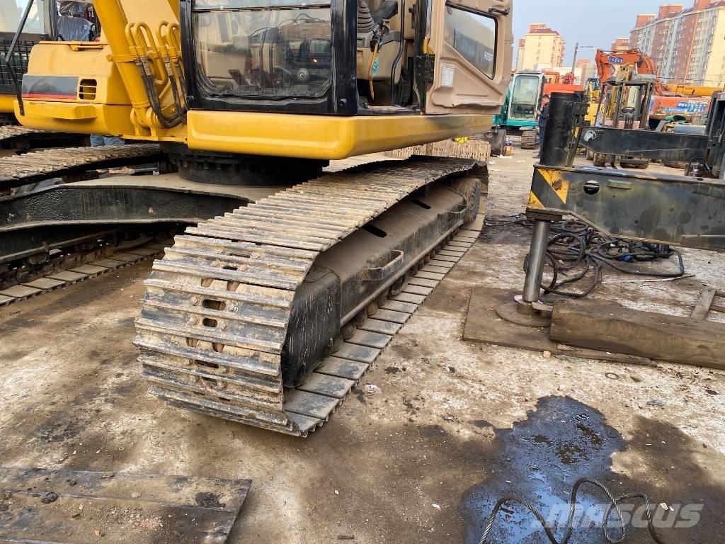 CAT 325 B L Pelle sur chenilles