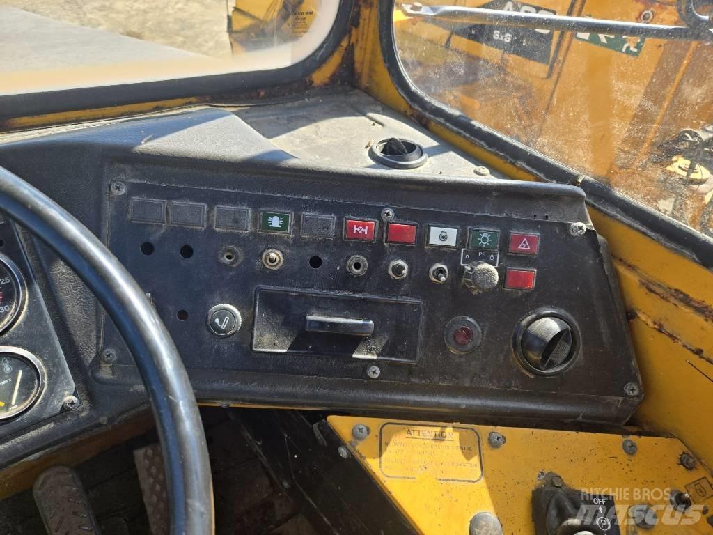 Volvo BM A 25 Tombereau articulé