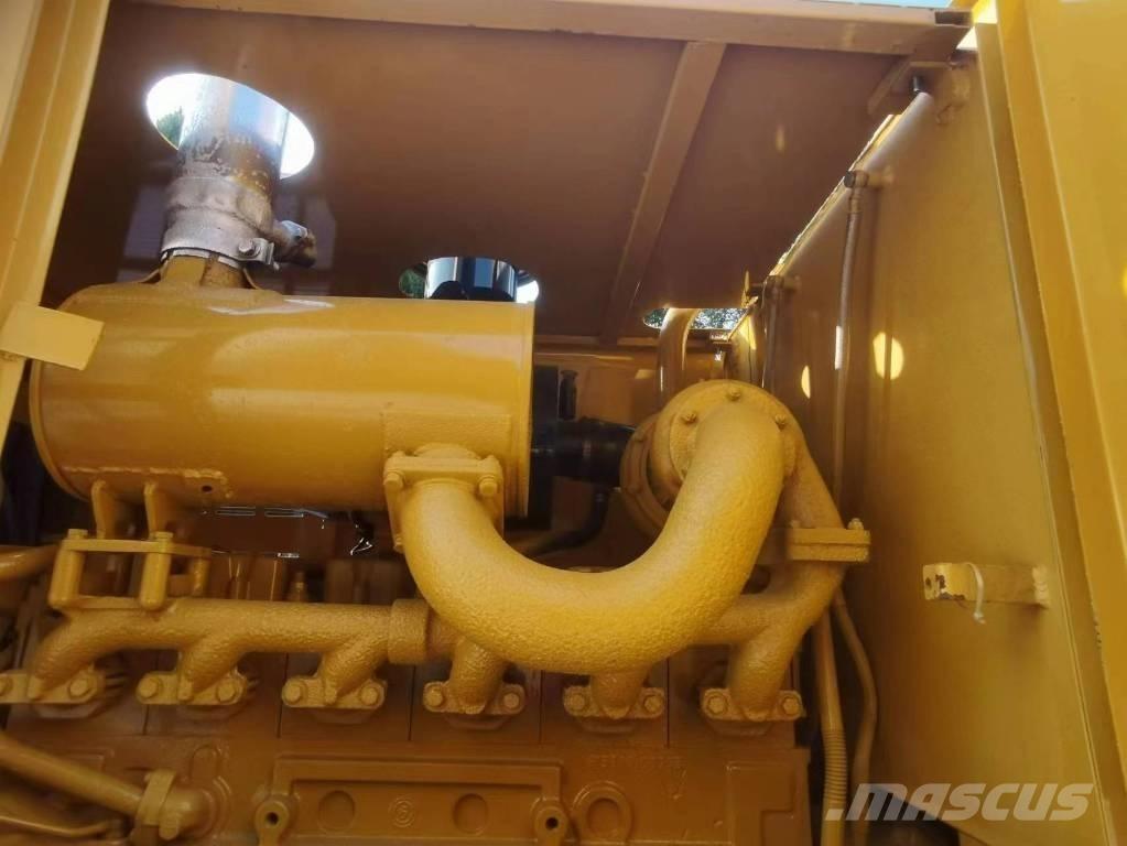 CAT 140H Niveleuse