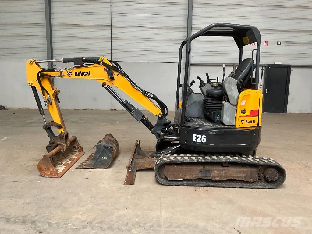 Bobcat E 26 EM Mini pelle < 7t