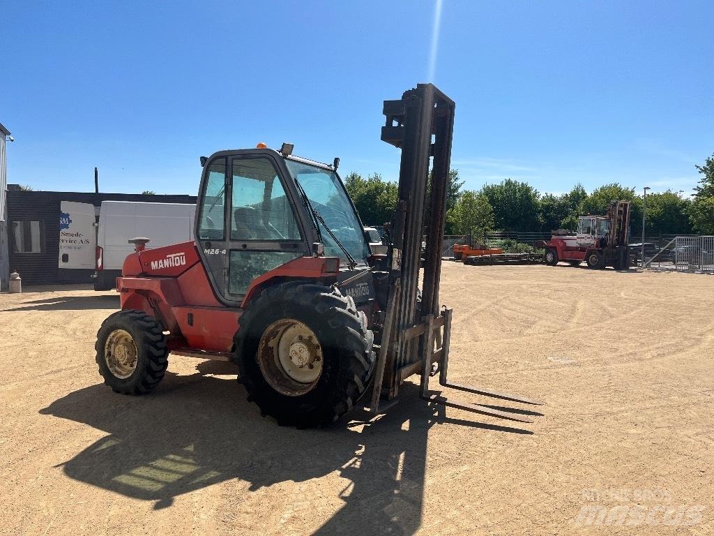 Manitou M 26.4 Chariot tout terrain