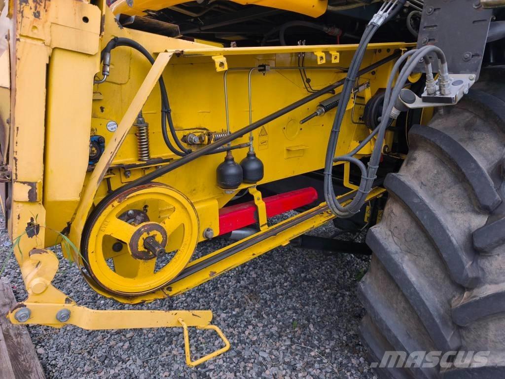 New Holland CS 6080 Moissonneuse batteuse