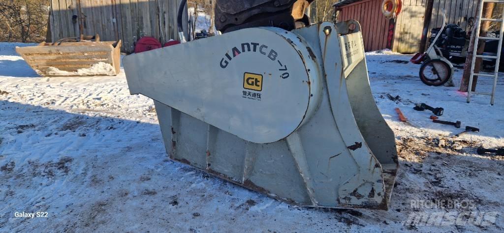 GiANT CB-70 Godets Broyeurs