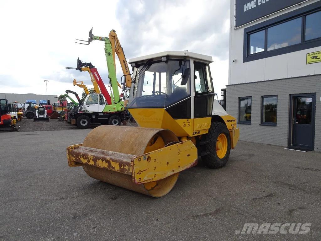 Dynapac CA152D Rouleaux à pneumatiques