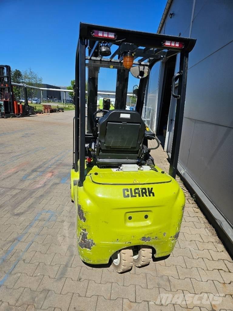 Clark GTX 18 Chariots élévateurs électriques