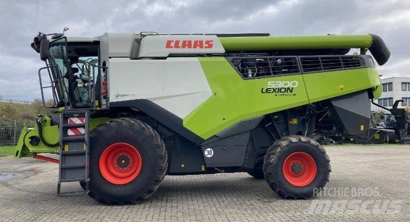 CLAAS LEXION 5300 Moissonneuse batteuse
