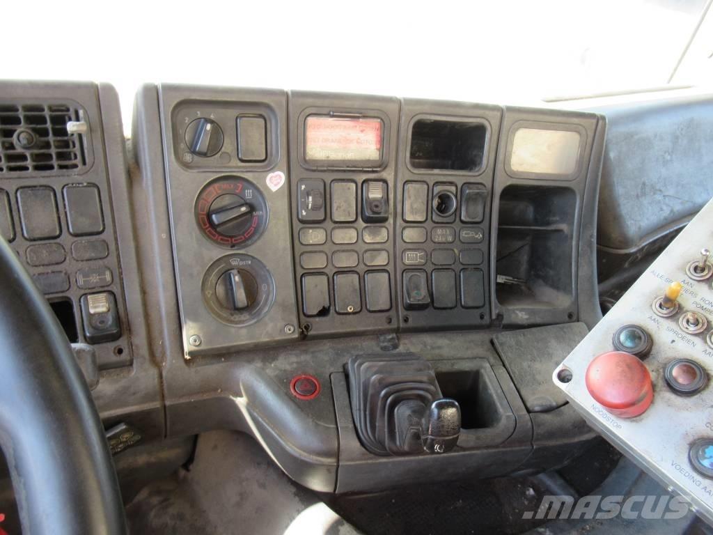 Scania P94  BITUM Pulvérisateur pour bitume