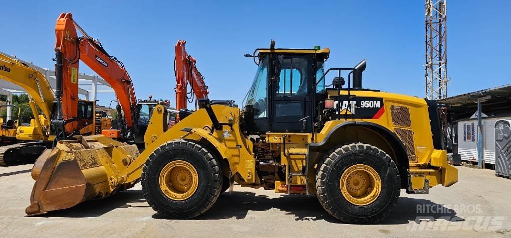 CAT 950 Chargeuse sur pneus