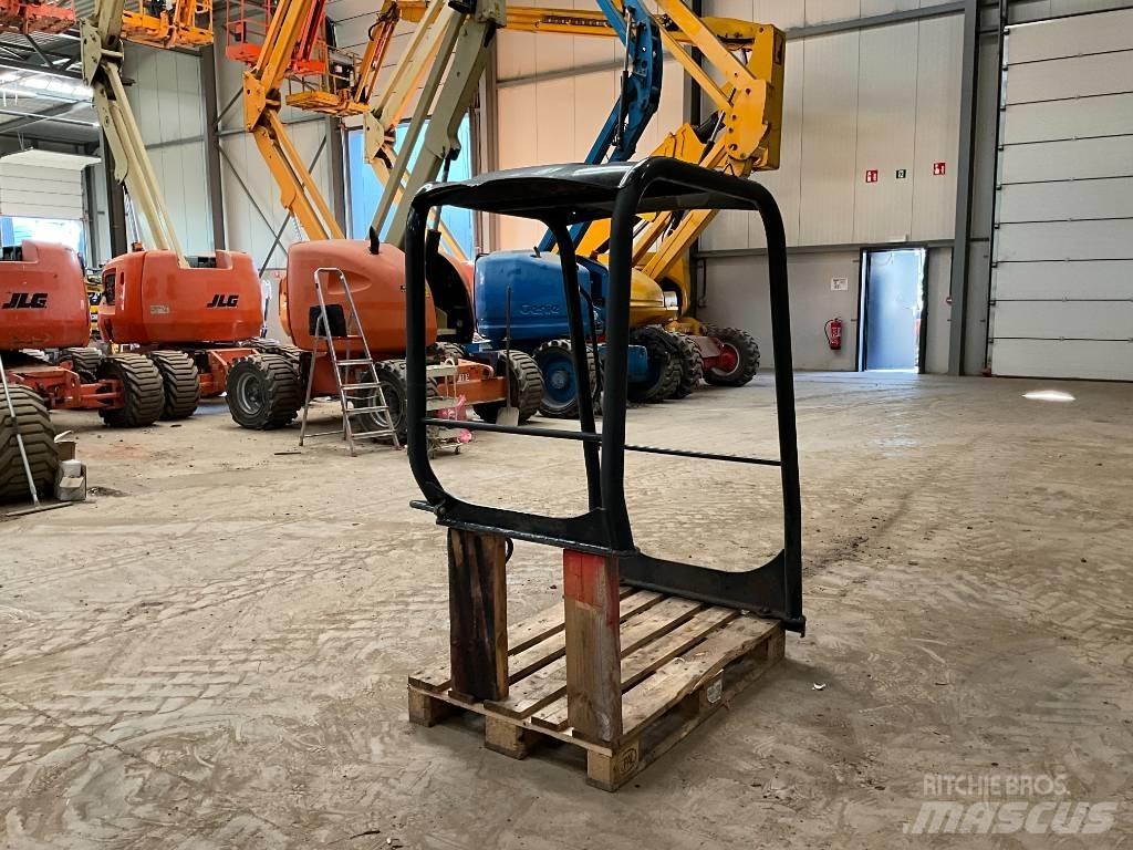 Kubota U 27-4 Cabine