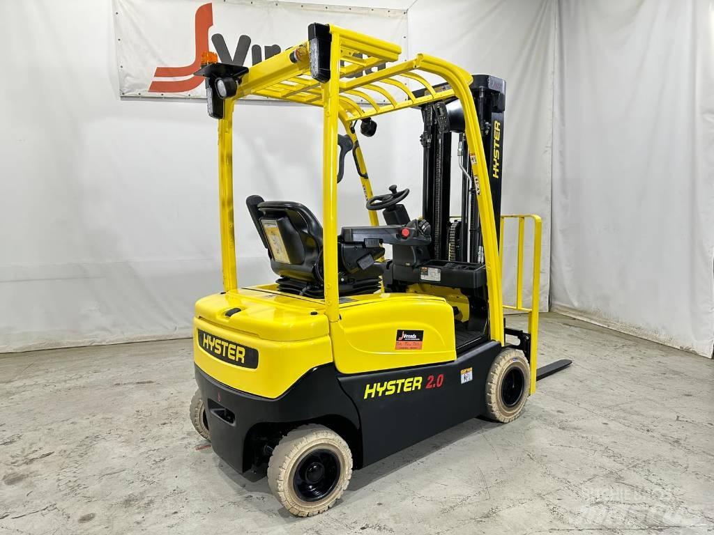 Hyster J2.0XN Chariots élévateurs électriques