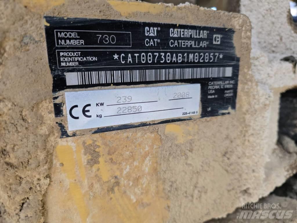CAT 730 Tombereau articulé