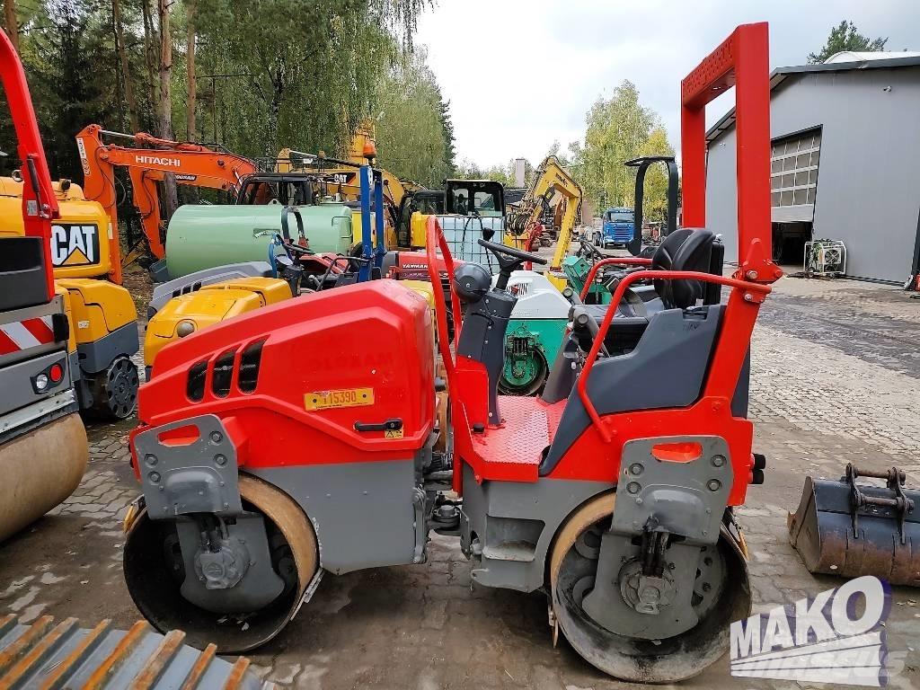 Hamm HD 12 VV Rouleaux tandem