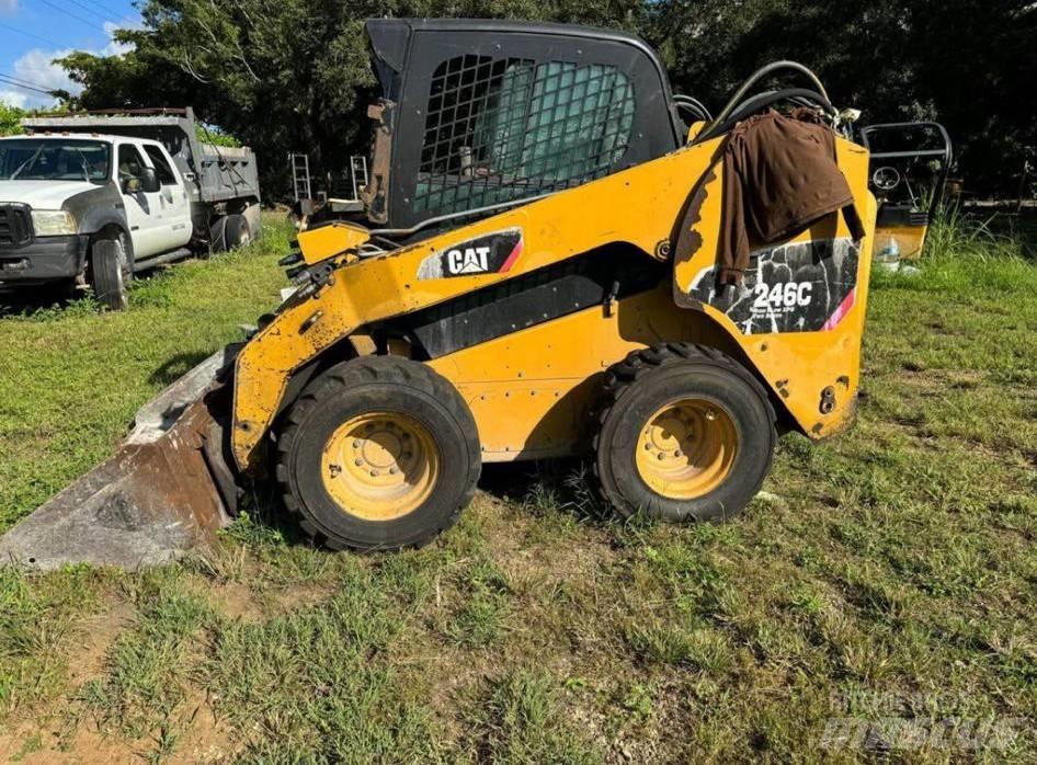CAT 248C Chargeuse compacte