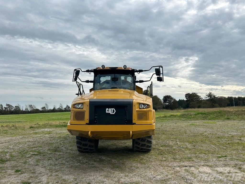 CAT 730 C Tombereau articulé