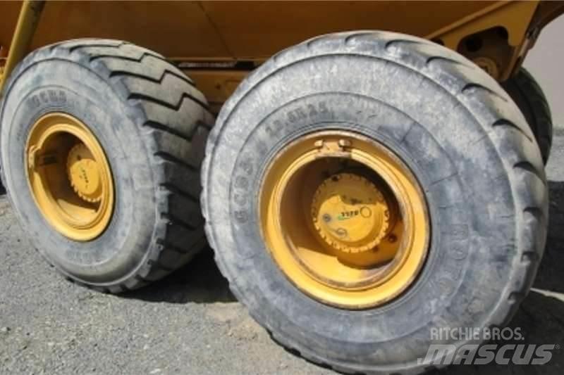 Bell B30D Tombereau articulé