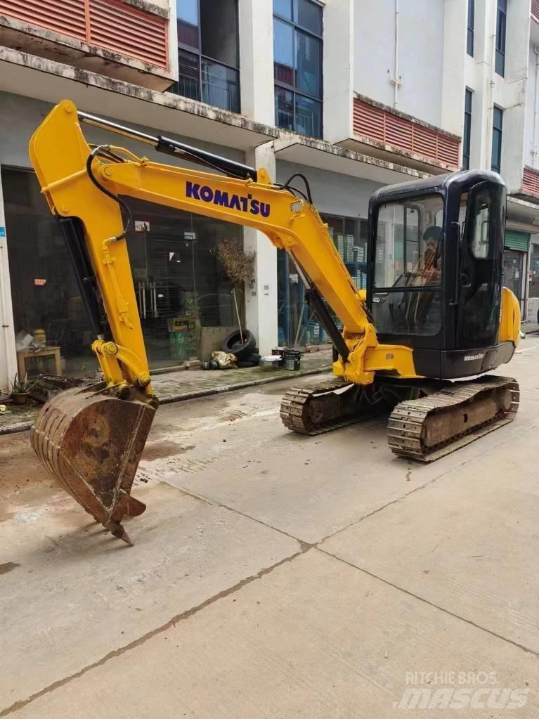 Komatsu PC 35 R-8 Mini pelle < 7t