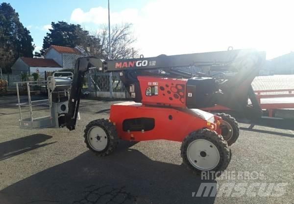 Manitou MANGO 12 Nacelles articulées