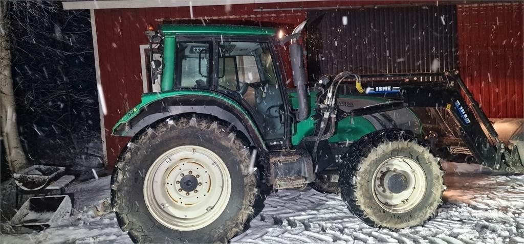 Valtra T182 Tracteur