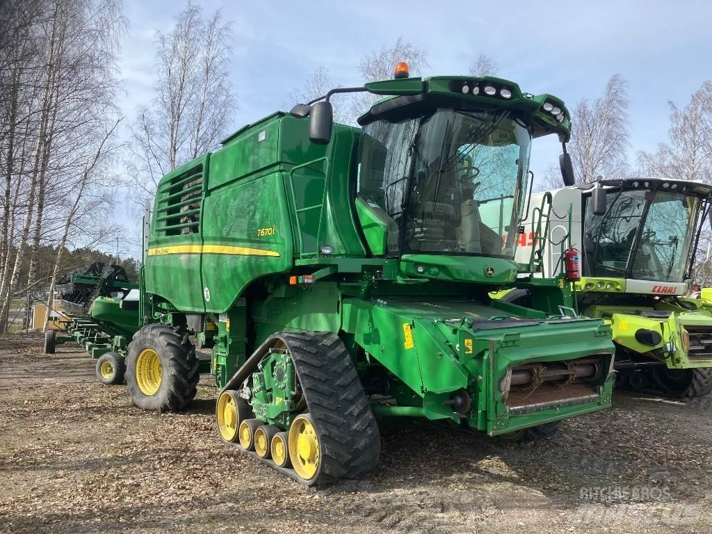 John Deere 670i Moissonneuse batteuse