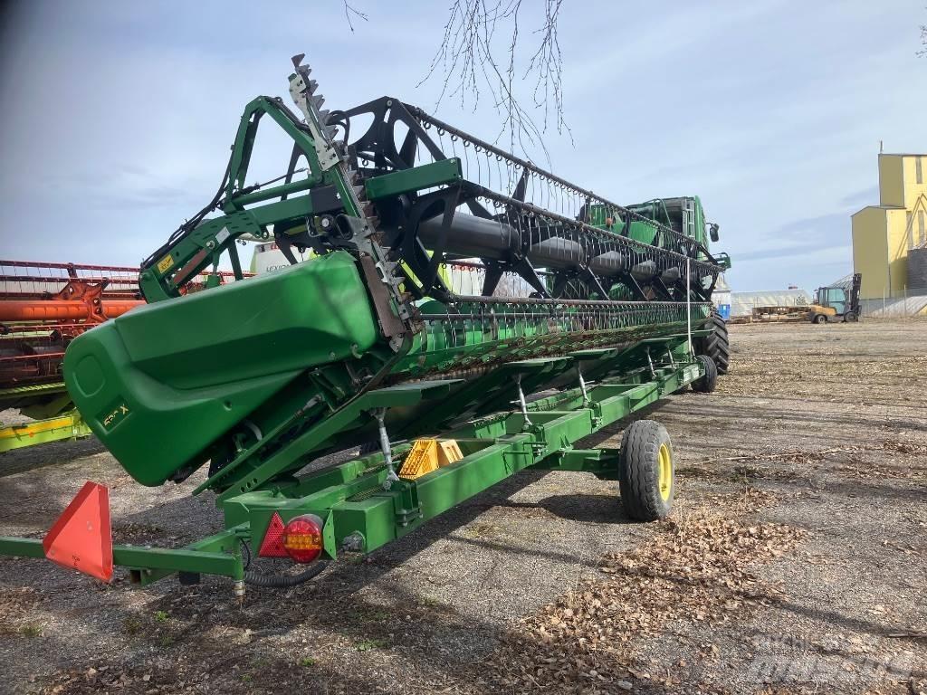 John Deere 670i Moissonneuse batteuse