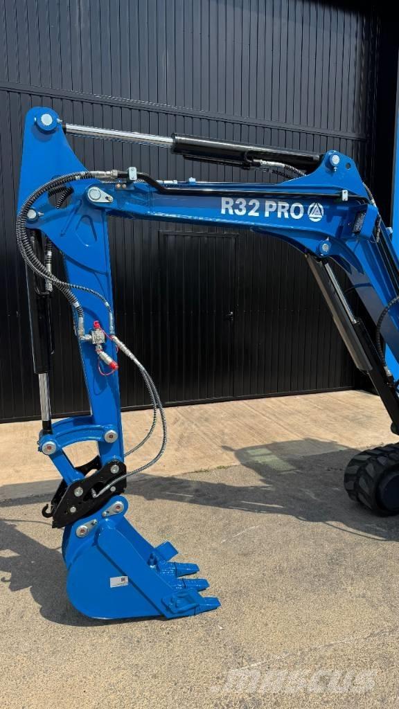 Rippa R32 PRO Mini pelle < 7t