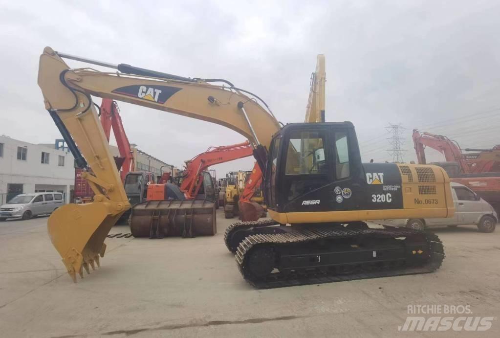 CAT 320 C Pelle sur chenilles